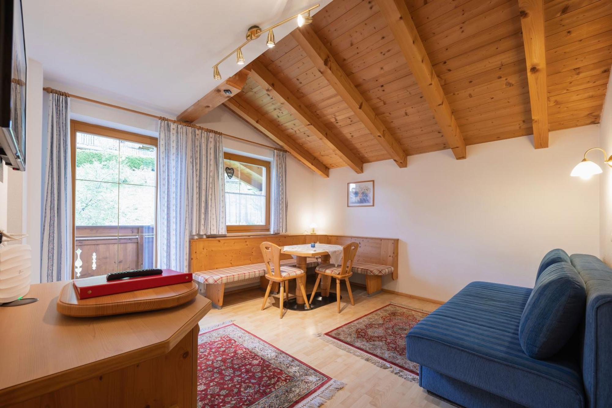 Апартаменты Haus Bergzauber Нойштифт-им-Штубайталь Экстерьер фото