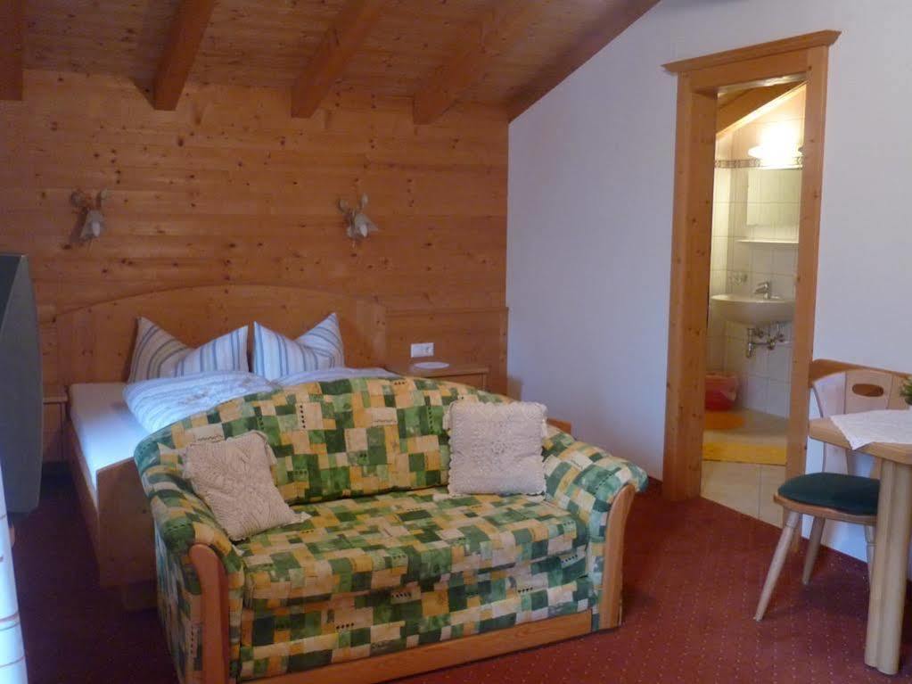 Апартаменты Haus Bergzauber Нойштифт-им-Штубайталь Экстерьер фото